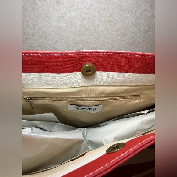 Sonoma Goods Danson Canvas Tote Red Cream Summer Bag Crab Charm NWT - Picture 8 of 10